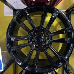 22” GMC Replica Wheels