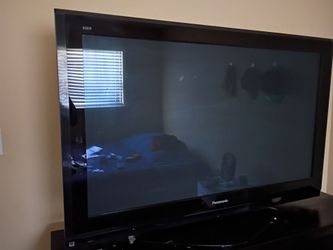Large 58 inch plasma screen tv