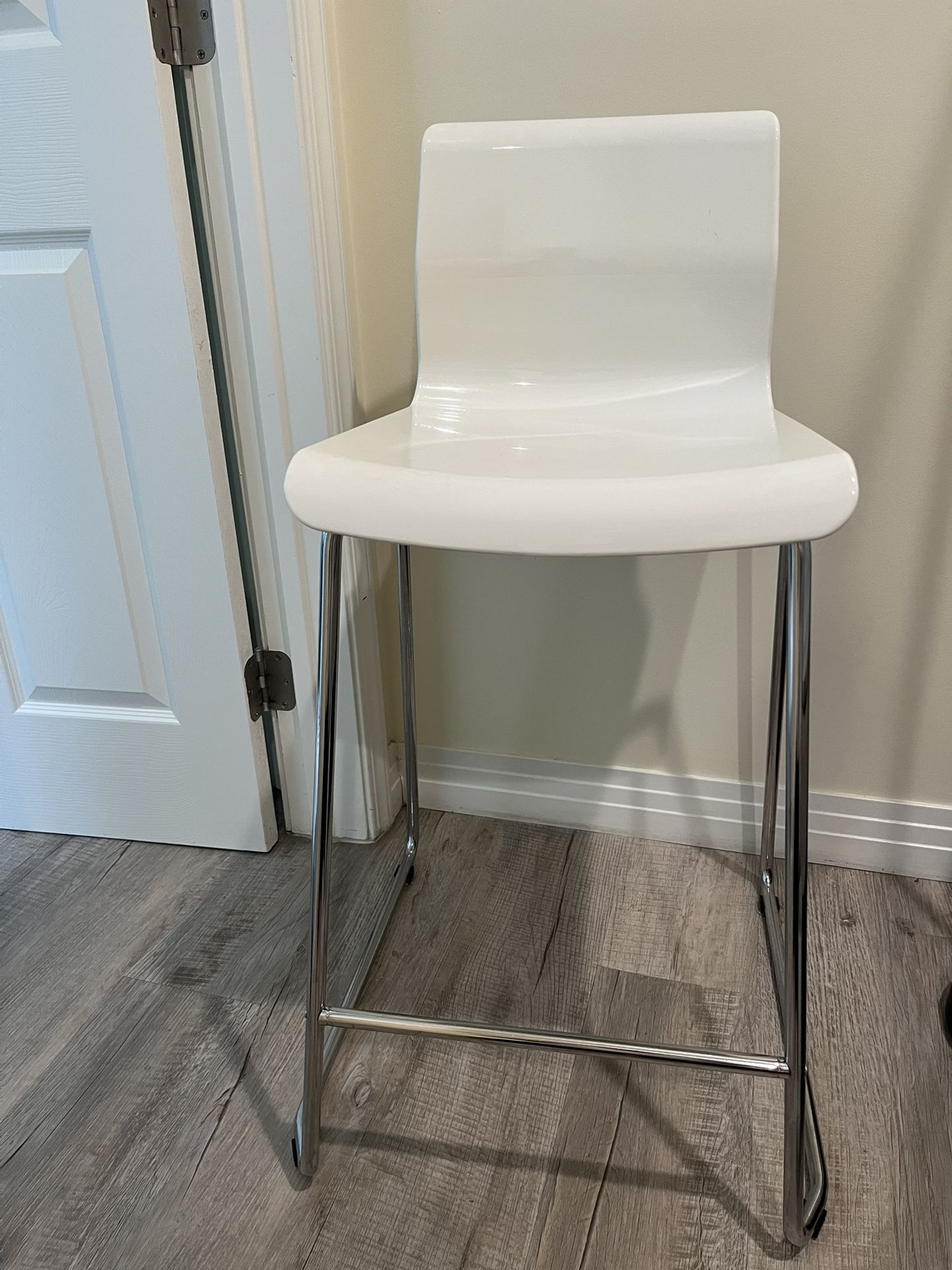 Counter Stool, White