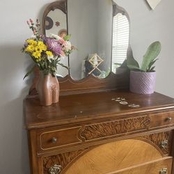 Antique Dresser With Attachable Mirror