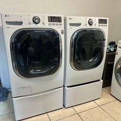 Lg washer and gas dryer set