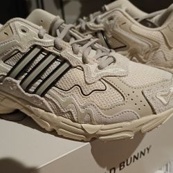 Bad Bunny x Response CL Wonder White