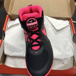 NIKE Team Hustle D 9 (PS) Unisex Kids Sneaker