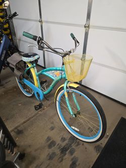 Margaritaville 26" girls beach cruiser