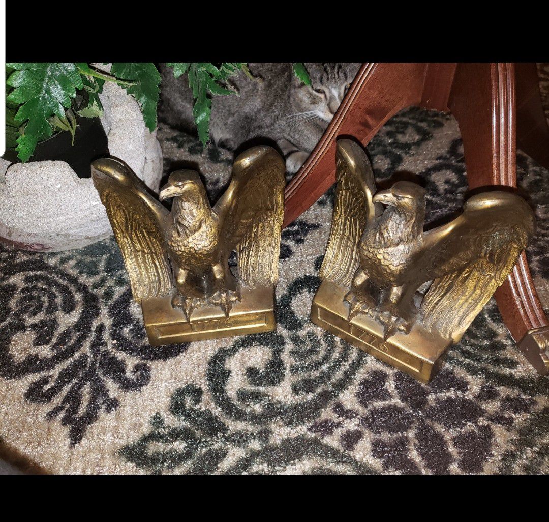 Vintage 1776 Eagle Bookends Made in USA by Philadelphia Manufacturing Co