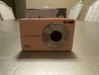 New !! Digital Camera In Box  OBO