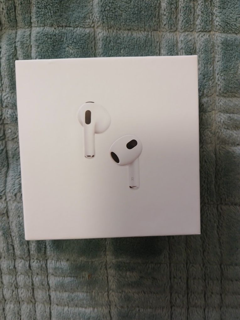 Gen 3 Airpods