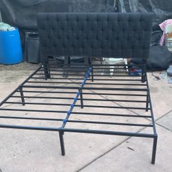 King Size Bed Platform With Black Headboard