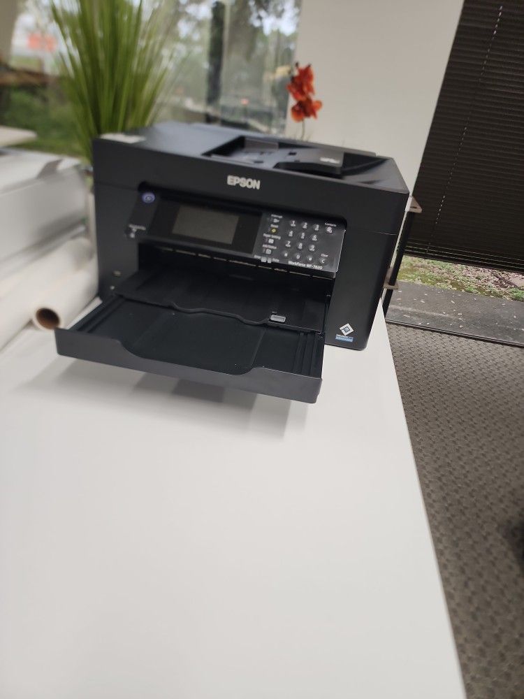 Printer EPSON 11x17 