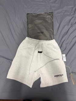 Light grey Essential shorts, SIZES: S or M