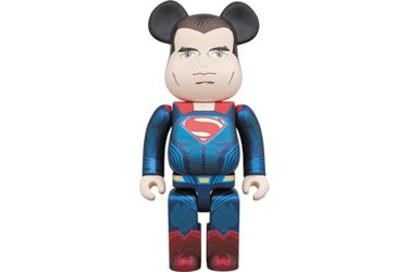 Bearbrick x Superman 1000%