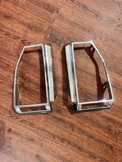 81-85 Monte Carlo Taillight Trim