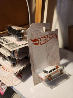 Hot Wheels '55 Chevy Bel Air Gasser Pearl And Chrome