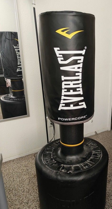 Everlast Powercore Freestanding Heavy Bag - Black