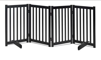 Like New 4 panel 30"H by 80"W Dog Pet Gate