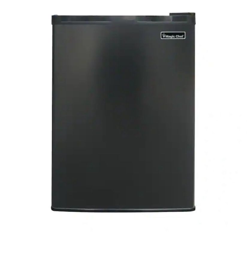 Magic Chef 2.6 cu. ft. Mini Fridge in Black, ENERGY STAR