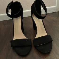 Black Heels Size 7