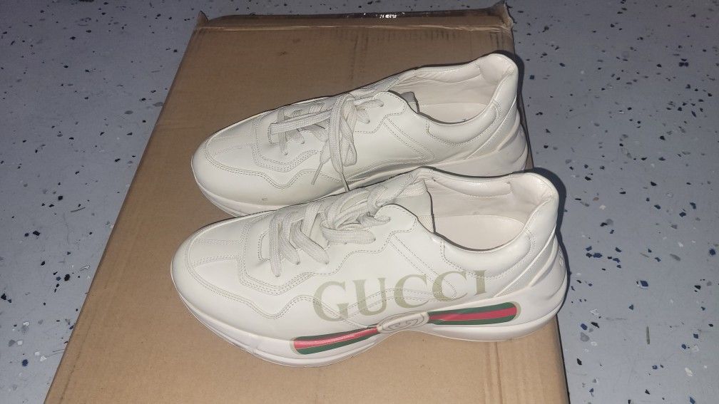 shoes Gucci