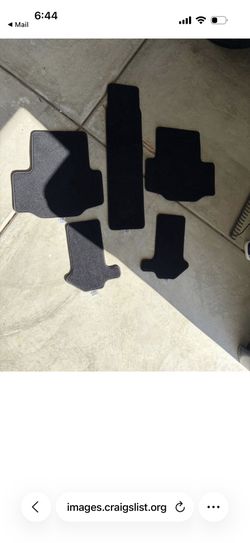 2024/2025 Mazda CX-90 Premium Carpet Floor Mats - Captain Chairs w/ Walkthrough