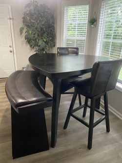 Rooms To Go Noah Chocolate 4 Piece Height Dining Set With 2