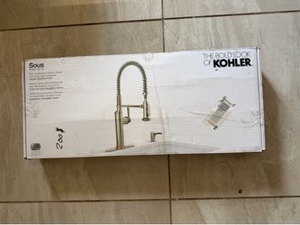 Semi-Professional Kitchen Faucet With Soap/Lotion Dispenser Vibrant, Stainless Finish