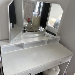 Vanity W/Mirror & Storage
