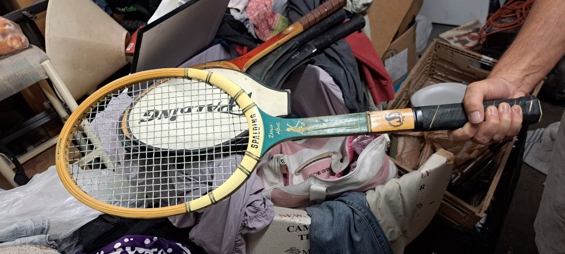 🔥Tennis Rackets!**👇