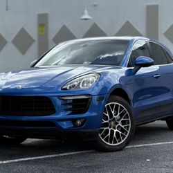 2015 Porsche Macan S