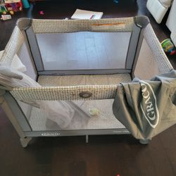 Graco  Pack N Play Playpen