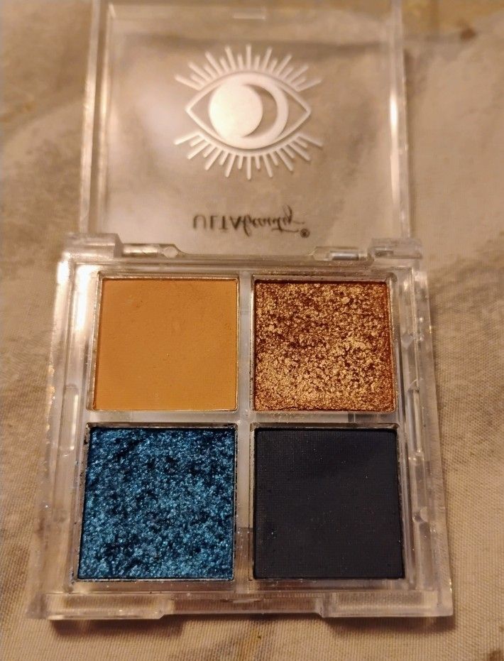 ULTA Eyeshadow Quarto Palette