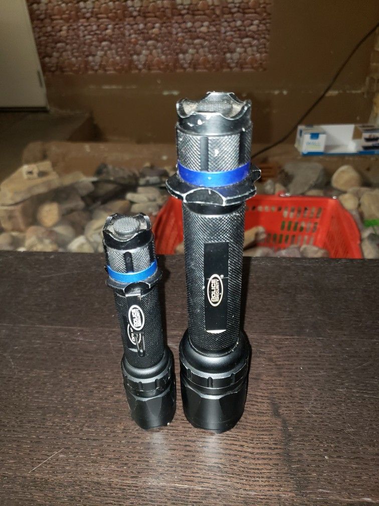 Police/Security Flashlights 5 Different Light Modes