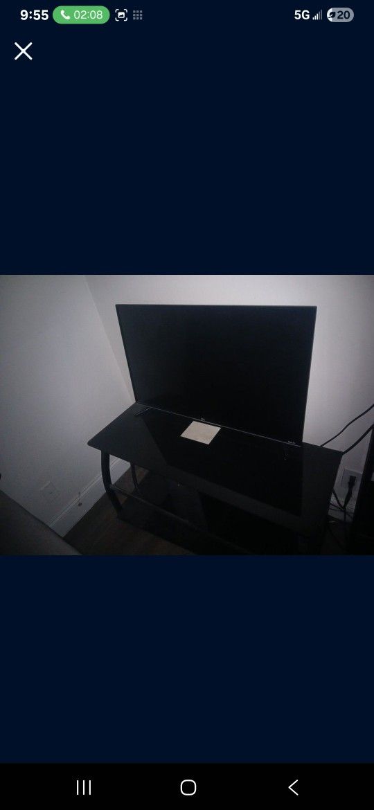 TV And Stand 32 Inch TCL