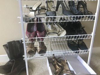 Size 8 1/2 shoes- brands - Calvin Klein, b.o.c, Colin Stuart, Charles David, banana Republic