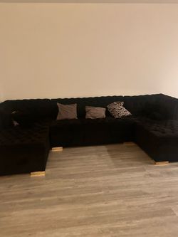 Sofas black