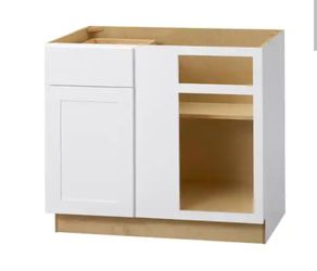 Avondale 36 in. W x 24 in. D x 34.5 in. H Ready to Assemble Plywood Shaker Blind Corner Kitchen Cabinet in Alpine White