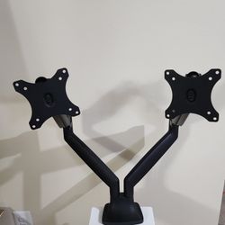 Dual Monitor Mount 