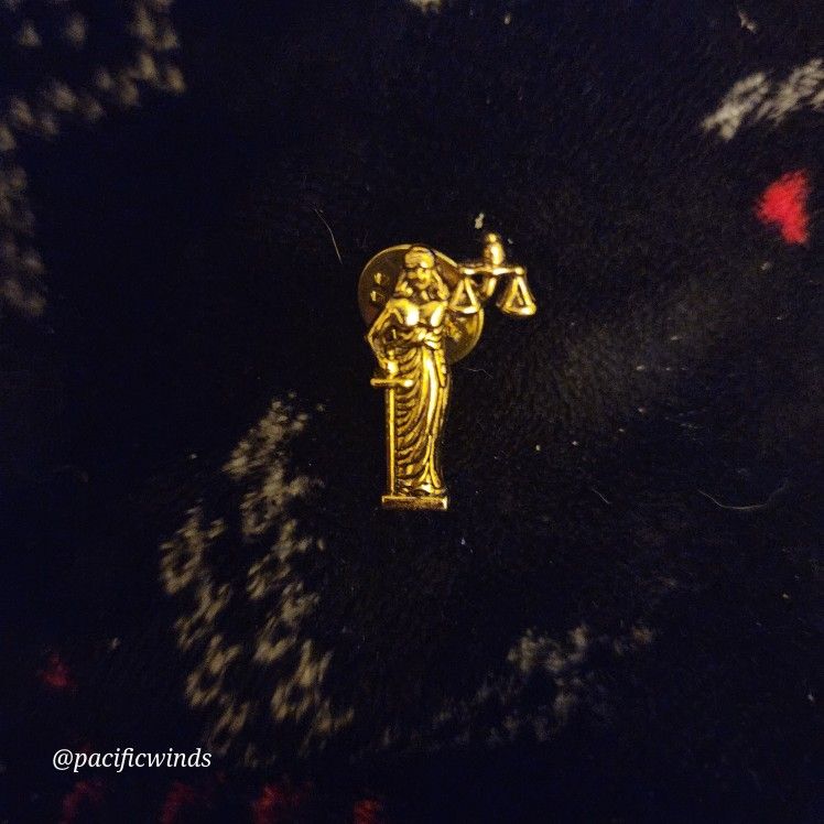 Lady Justice Lapel/Hat/Cap Pin Gold Color Metal Justice Is Blind USA
