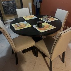 Dining Room Set 