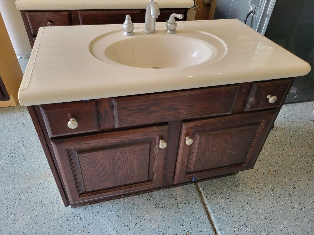 Bathroom Vanity Cabinet