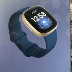 Fitbit Versa 3 