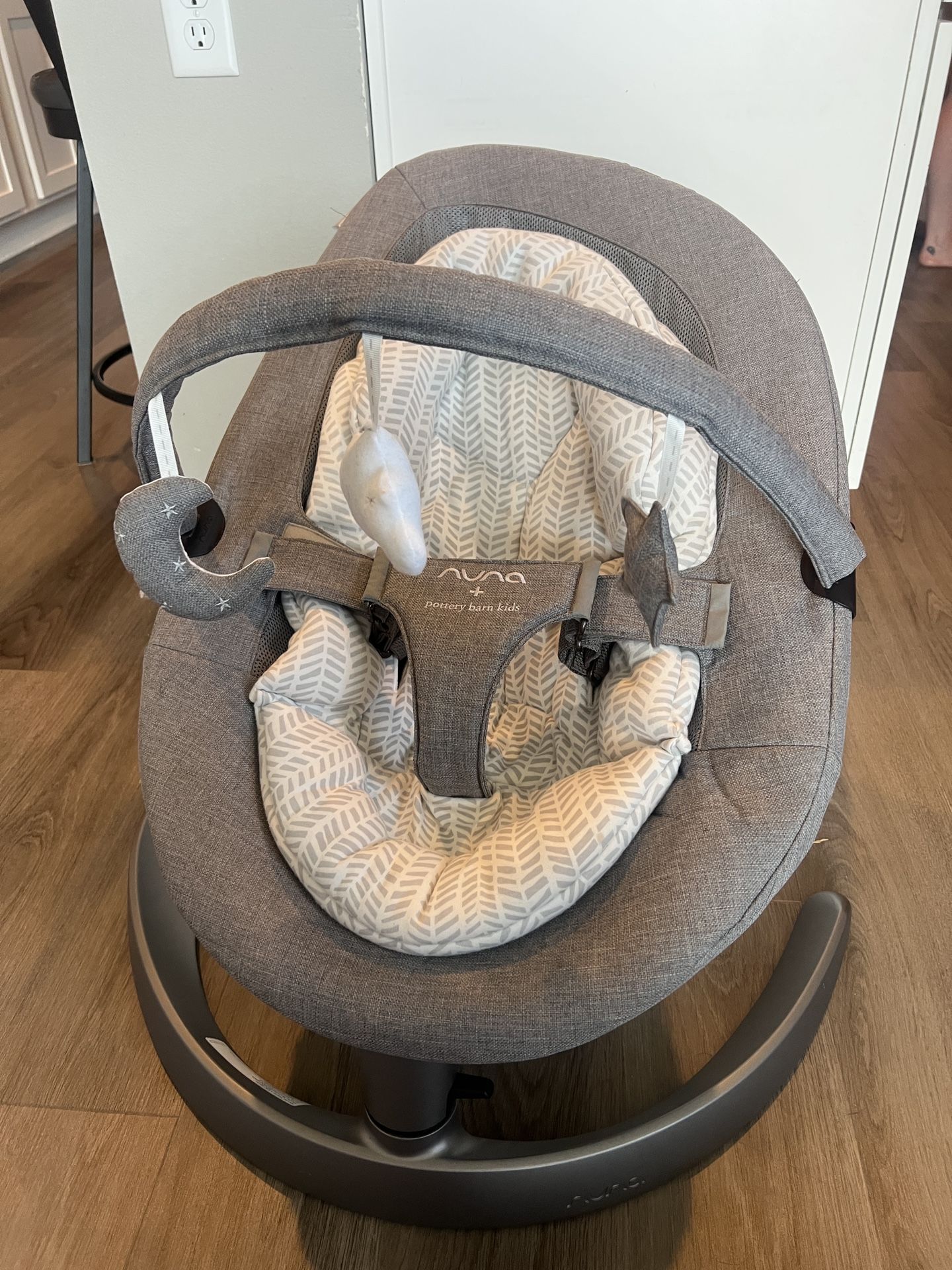 Nuna Leaf Grow - Newborn/Toddler/Big Kid Chair