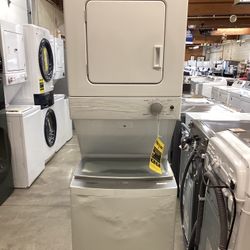 Whirlpool Electric Stackable New Scratch And Dent 