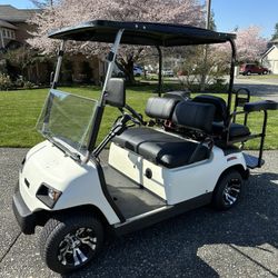 Yamaha G19 Golf Cart