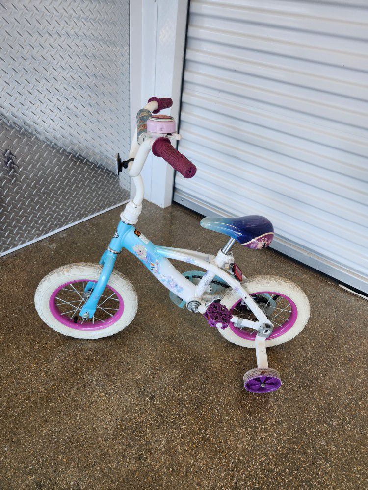 Disney Frozen Bike with retraining wheels...12 inch wheels . for ages 3 to 5