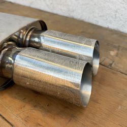Exhaust Muffler