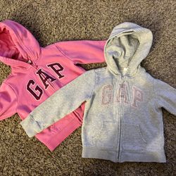 Baby Gap Sweater Bundle Size 5