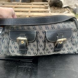 Dooney And Bourke
