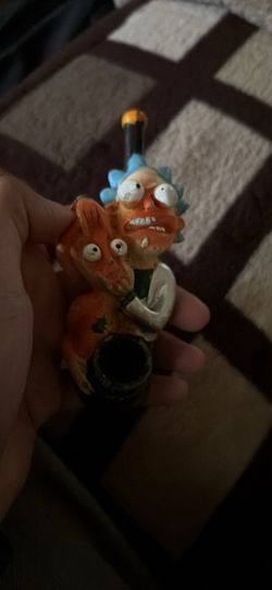 Rick and Morty Weed pipe