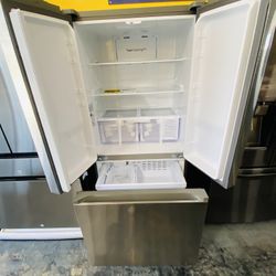Refrigerator 22” Samsung No Credit Needed