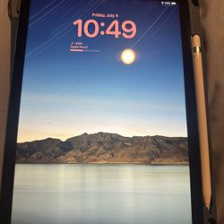 iPad 10 Blue With Apple Pen 